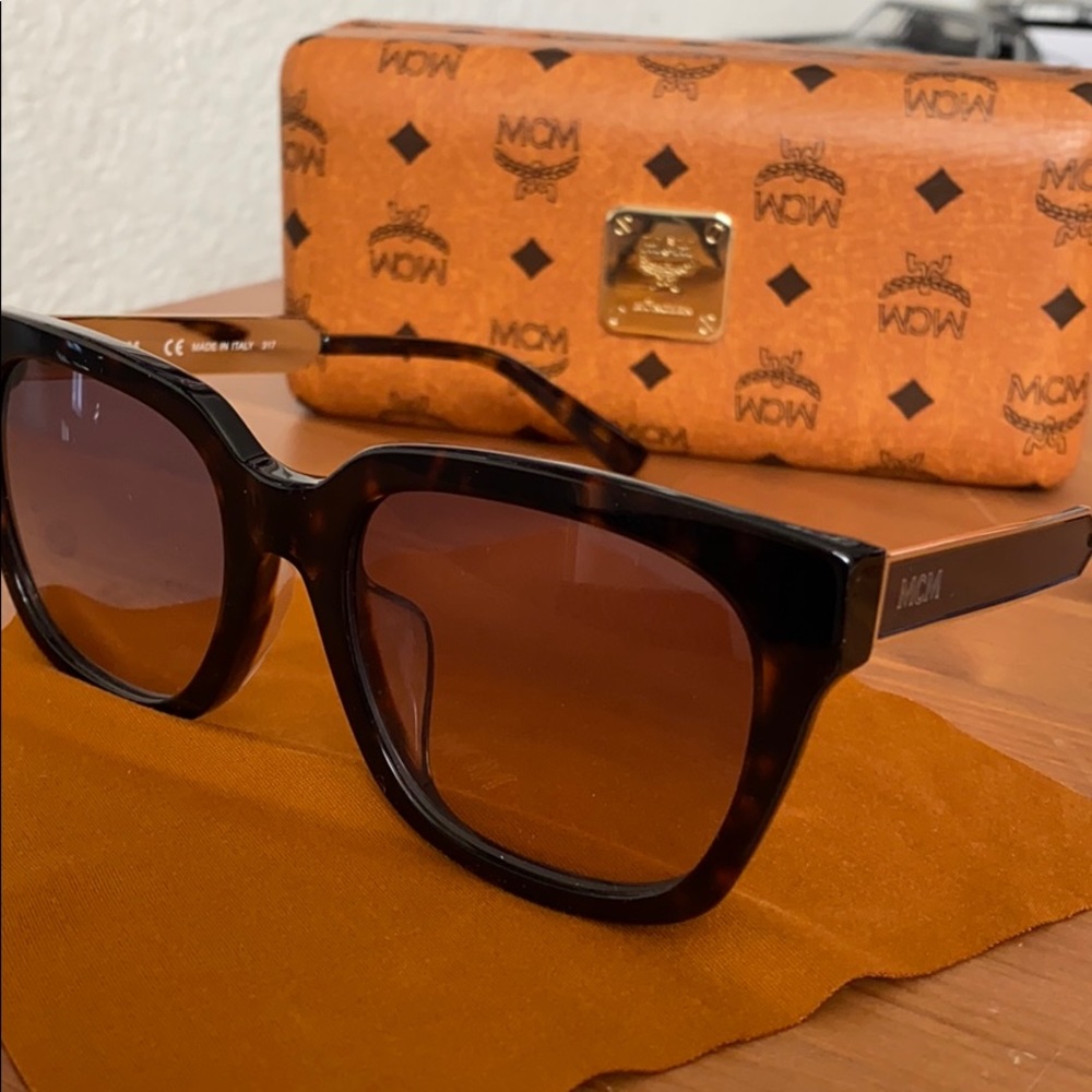 MCM large sunglasses